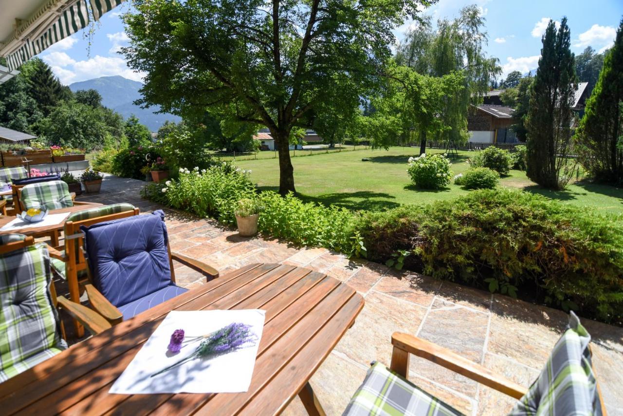 Pension Seiwald In Koetschach Kaernten Exterior foto